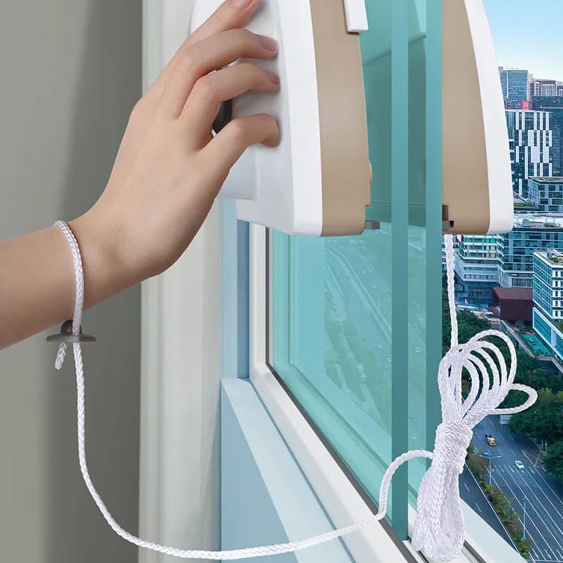 Limpador de Vidro Magnético com Reservatório Energy express