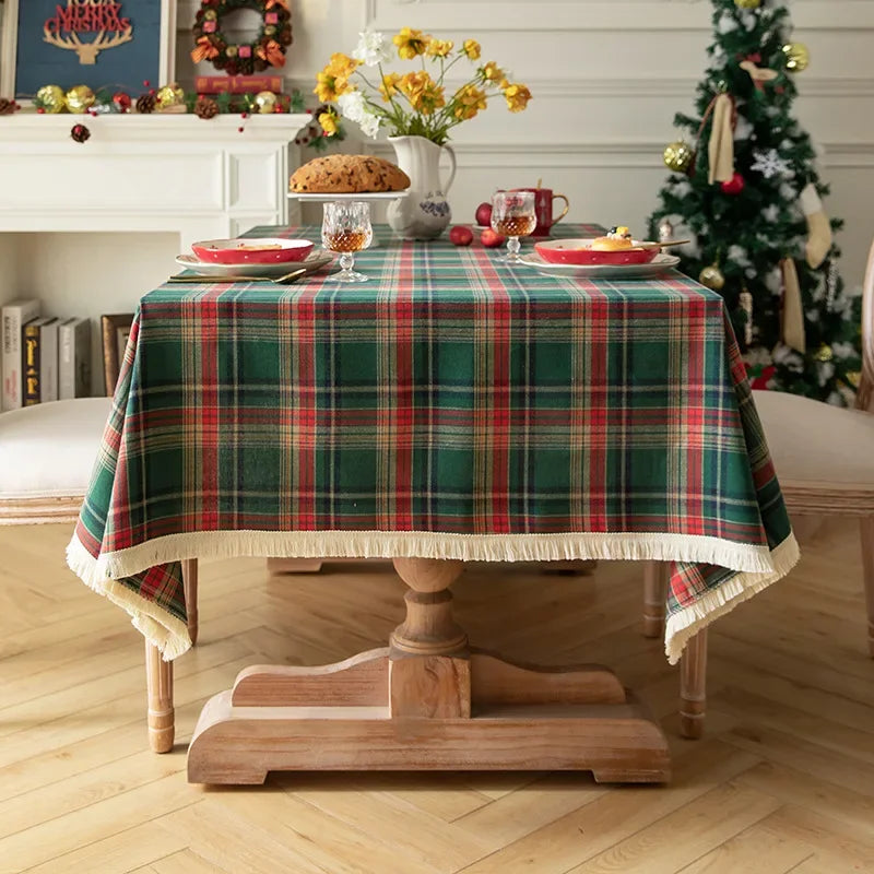 Toalha de Mesa Xadrez Natalina com Borda em Franja – Decoração de Natal Energy Express
