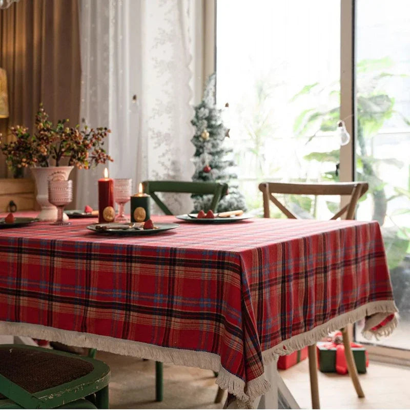 Toalha de Mesa Xadrez Natalina com Borda em Franja – Decoração de Natal Energy Express